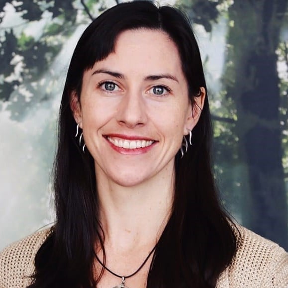 dr-adrienne-junek.jpg
