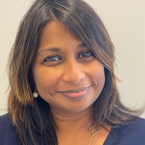 Dr. Chandi Chandrasena headshot