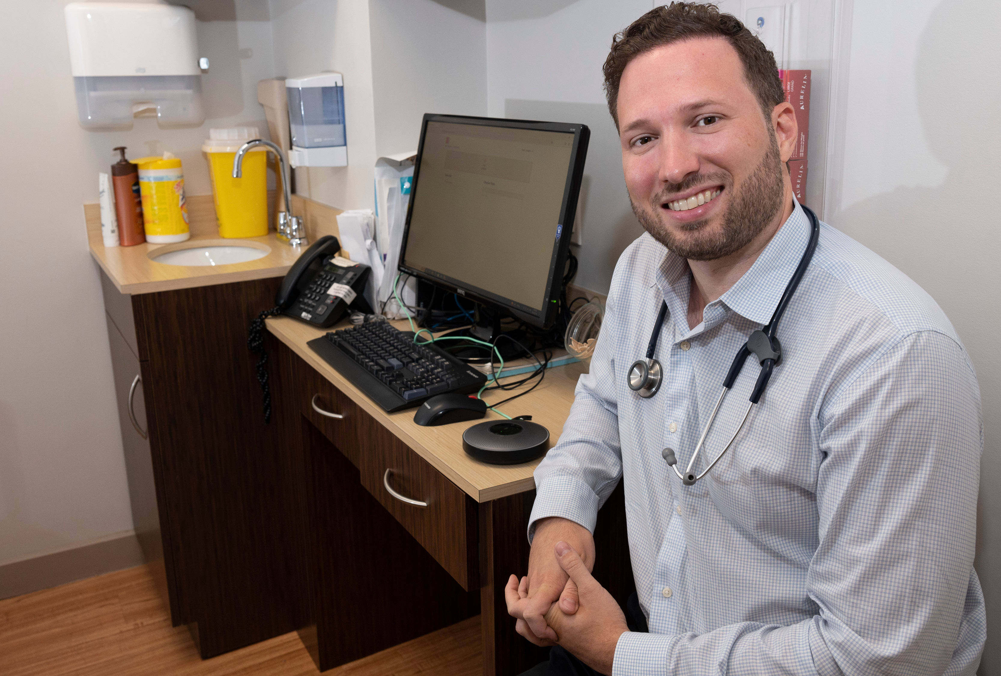 Could medical scribes play a role in reducing physician burnout?