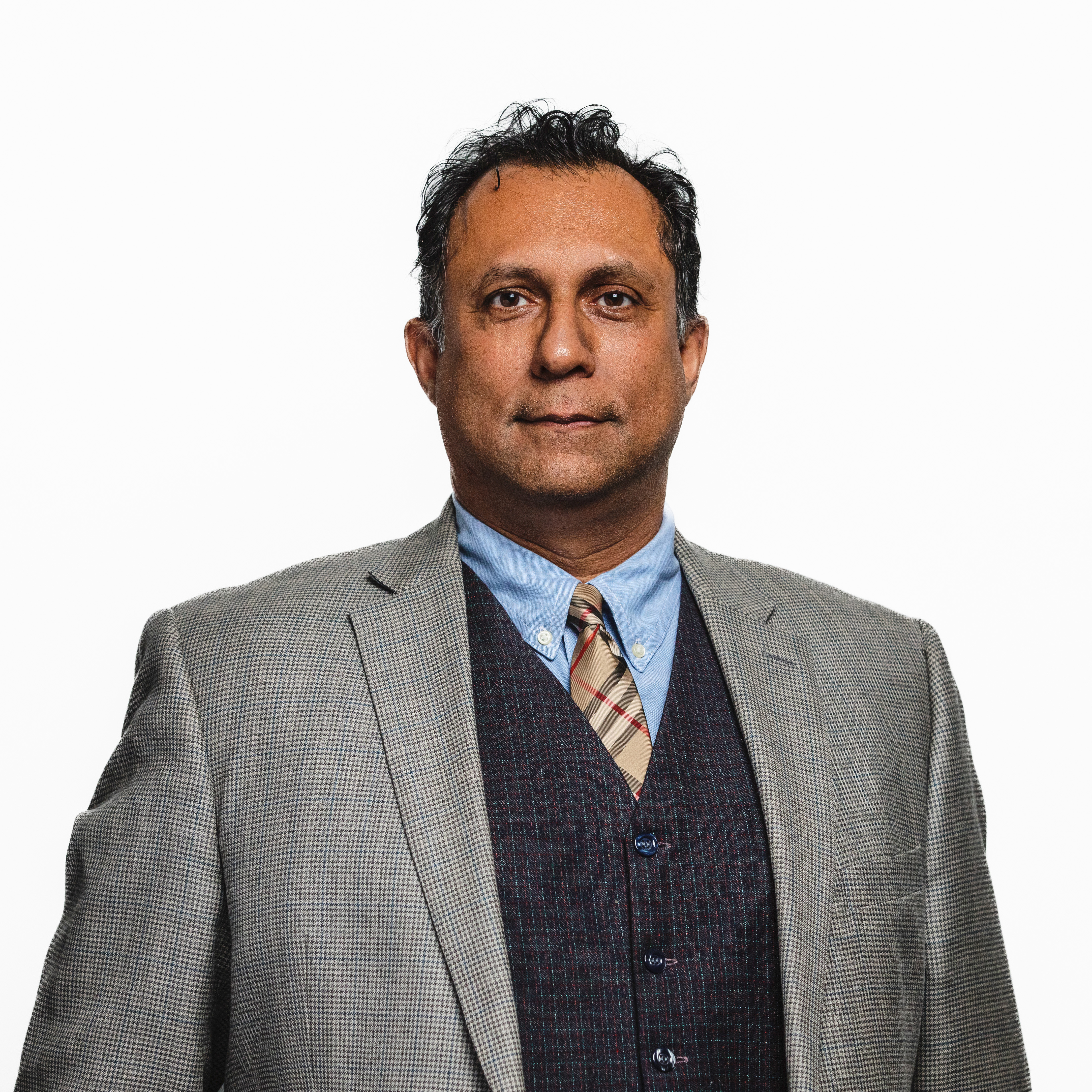 dr alykhan abdulla